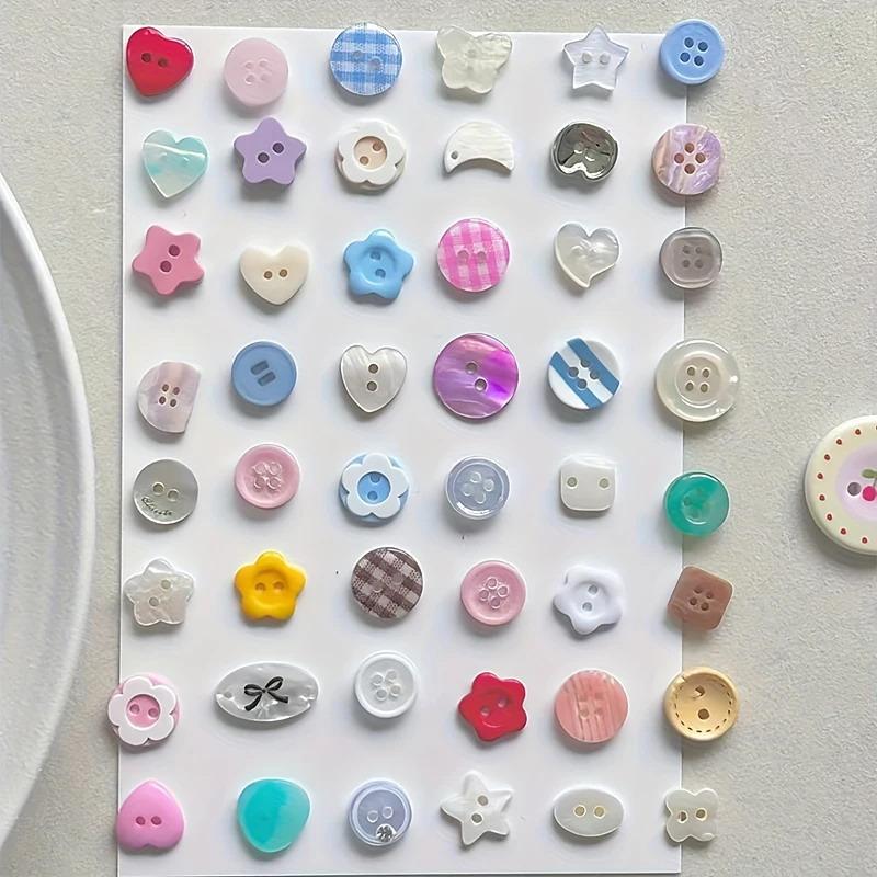 Embellishments For Scrapbooking - 10 Pezzi di Bottoni Decorativi Assortiti