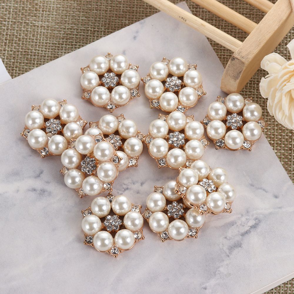 Embellishments For Scrapbooking - Bellissimo bottone da cucito a forma