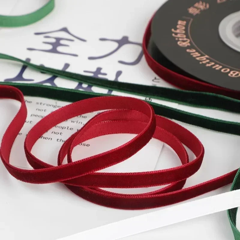 Nastro in Velluto Largo 6mm, 5 - Velvet Ribbon Roll recensione e prezzo